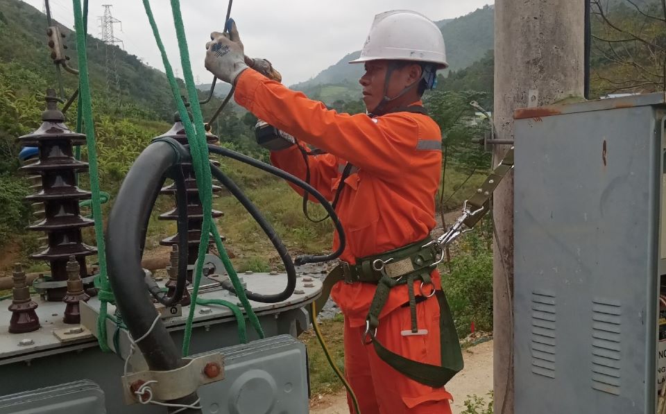 Đảm bảo cấp điện an toàn, liên tục, ổn định